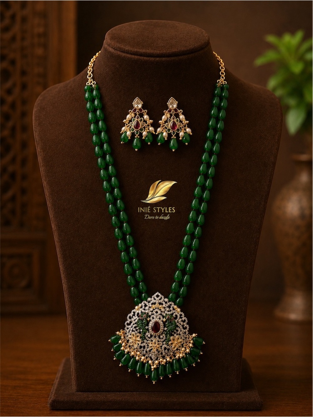 Green Beaded Victorian Pendant Necklace with Matching Earrings